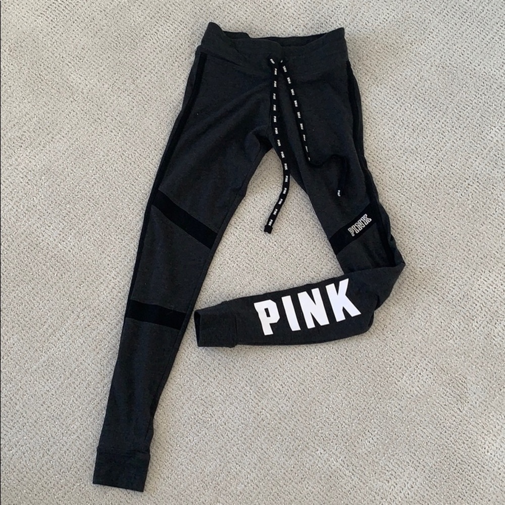 Victoria’s Secret Gray yoga pant